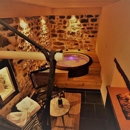 Au Vingtain - Appartement & Spa Atypique Brindas ภายนอก รูปภาพ