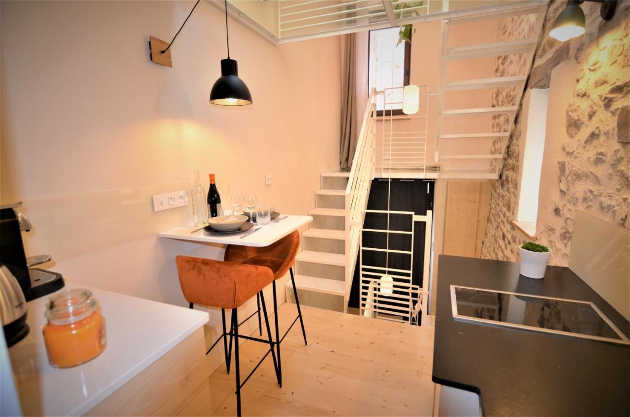 Au Vingtain - Appartement & Spa Atypique Brindas ภายนอก รูปภาพ