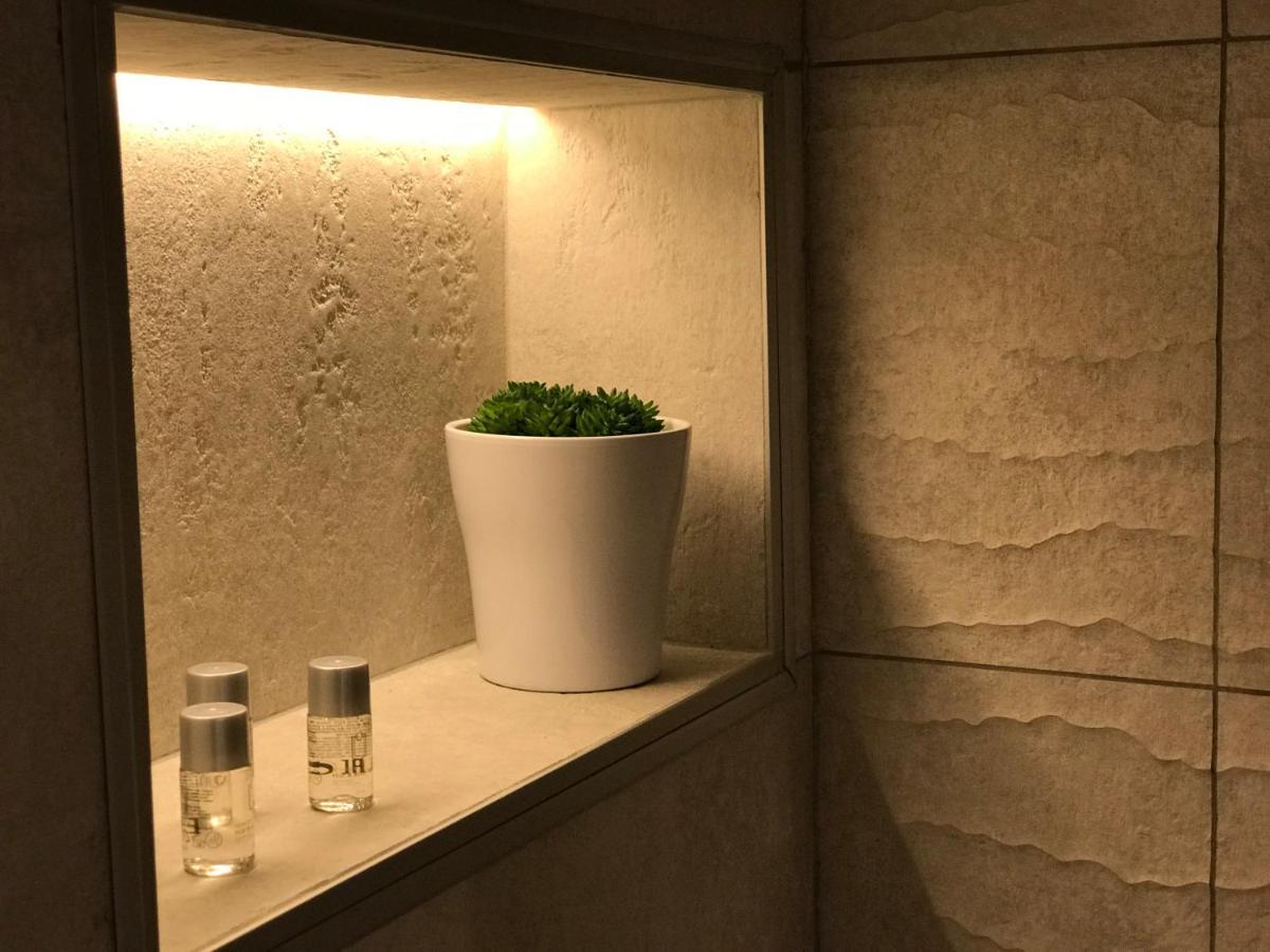 Au Vingtain - Appartement & Spa Atypique Brindas ภายนอก รูปภาพ