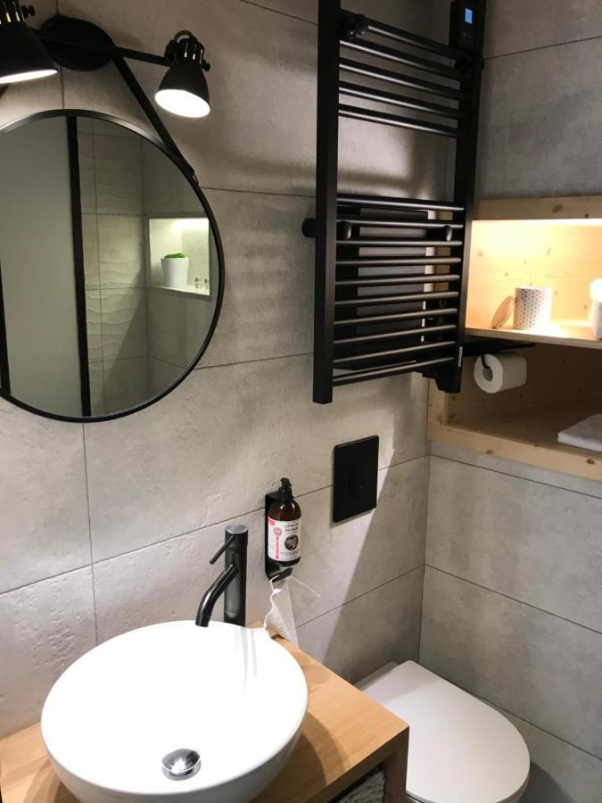Au Vingtain - Appartement & Spa Atypique Brindas ภายนอก รูปภาพ